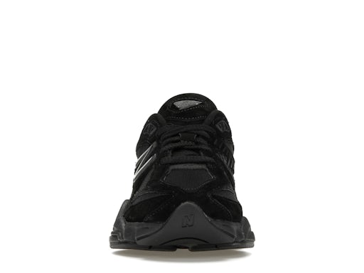 New Balance 9060 Triple Black